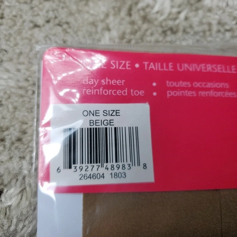 Sophi One Size Pantyhose Women Beige Day Sheer Reinforced Toe Tights NIP 264604
